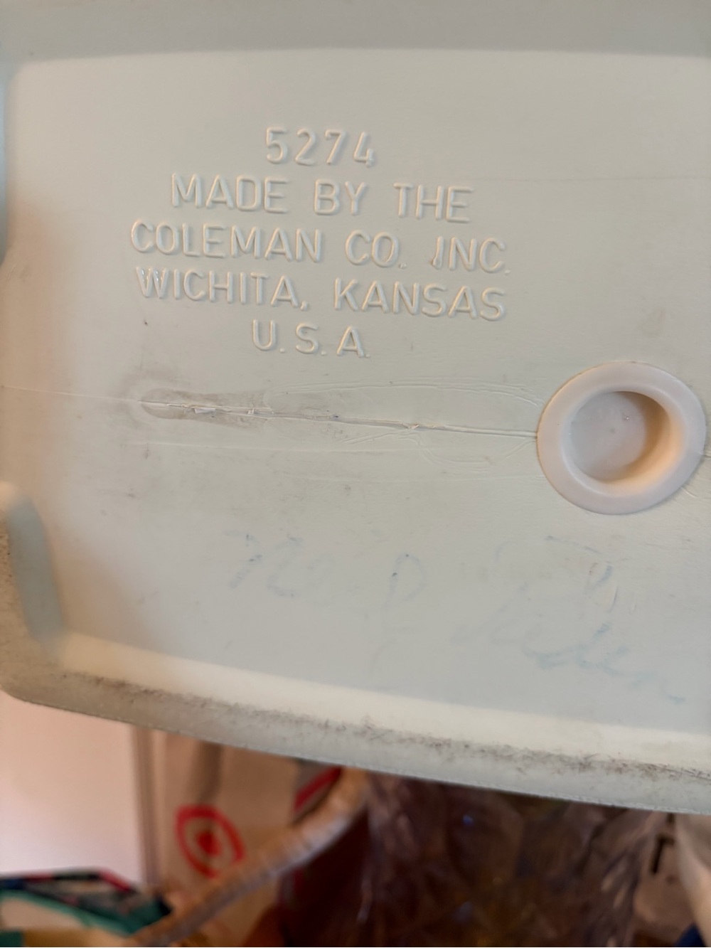 Coleman 1980’s Green and White Lil Oscar 16 Quart Lunch Cooler - Picture 8 of 15